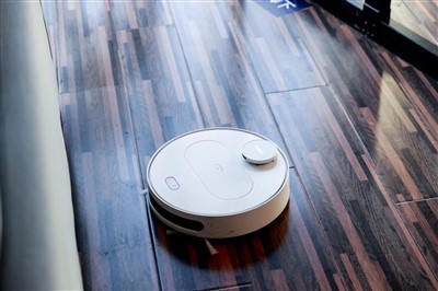 Jak korzystać z inteligentnego robota odkurzającego